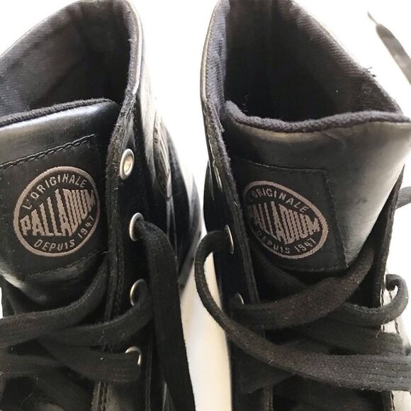 Palladium black combat boots EUC size 3.5Y - Picture 5 of 10